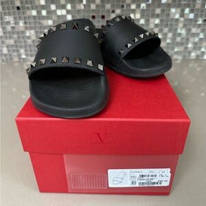 Valentino Garavani Rockstud Sandals